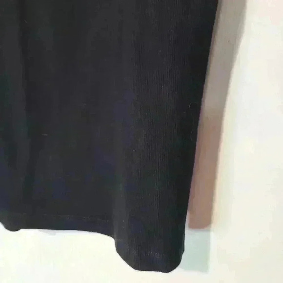 Gemma and Jane NWT Black Riffle Sleeveless Top Sweater XL - Picture 5 of 5